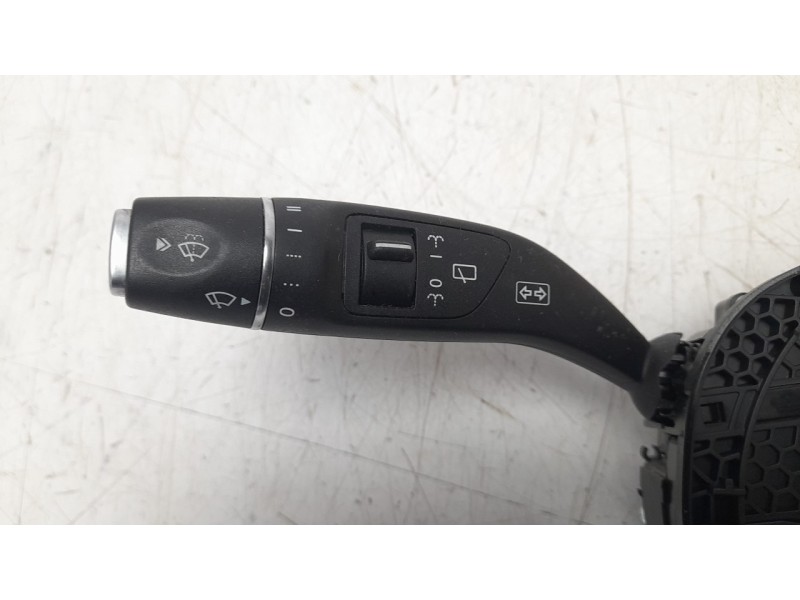 Recambio de mando intermitentes para mercedes-benz clase gla (w156) gla 200 cdi (156.908) referencia OEM IAM 2469003920  