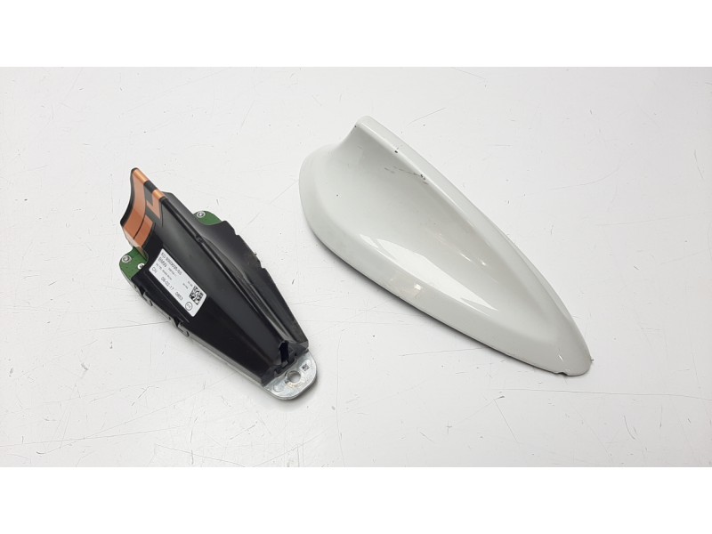 Recambio de antena para bmw serie 4 gran coupe (f36) 420d m sport referencia OEM IAM 92870811  