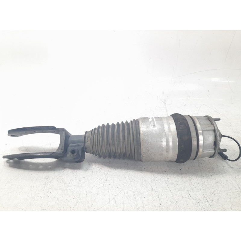 Recambio de amortiguador delantero izquierdo para porsche cayenne (typ 92aa) s diesel referencia OEM IAM 7P5616039AJ 7P5616403AD