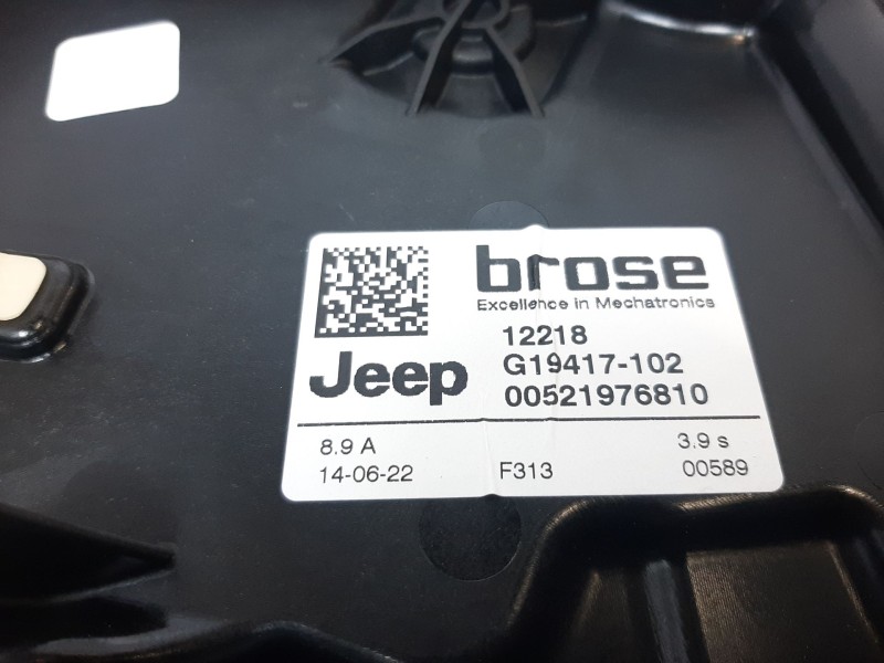 Recambio de elevalunas delantero derecho para jeep compass (m7) longitude fwd referencia OEM IAM 52197681  