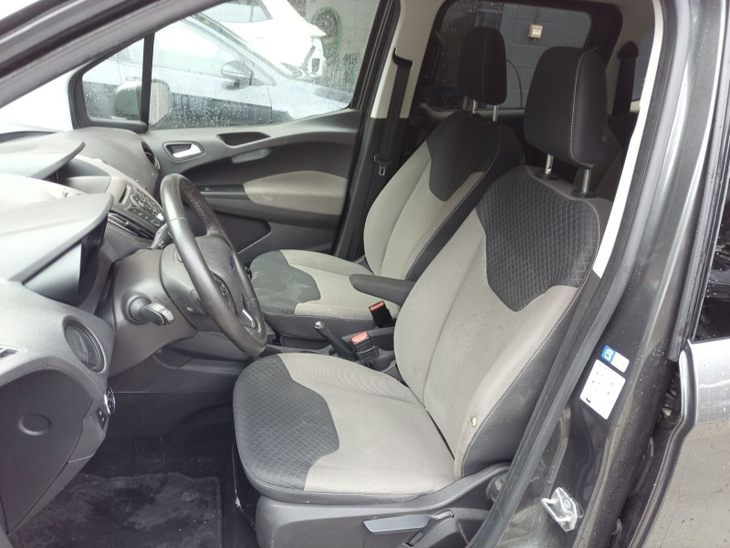 ford tourneo courier (c4a) del año 2017