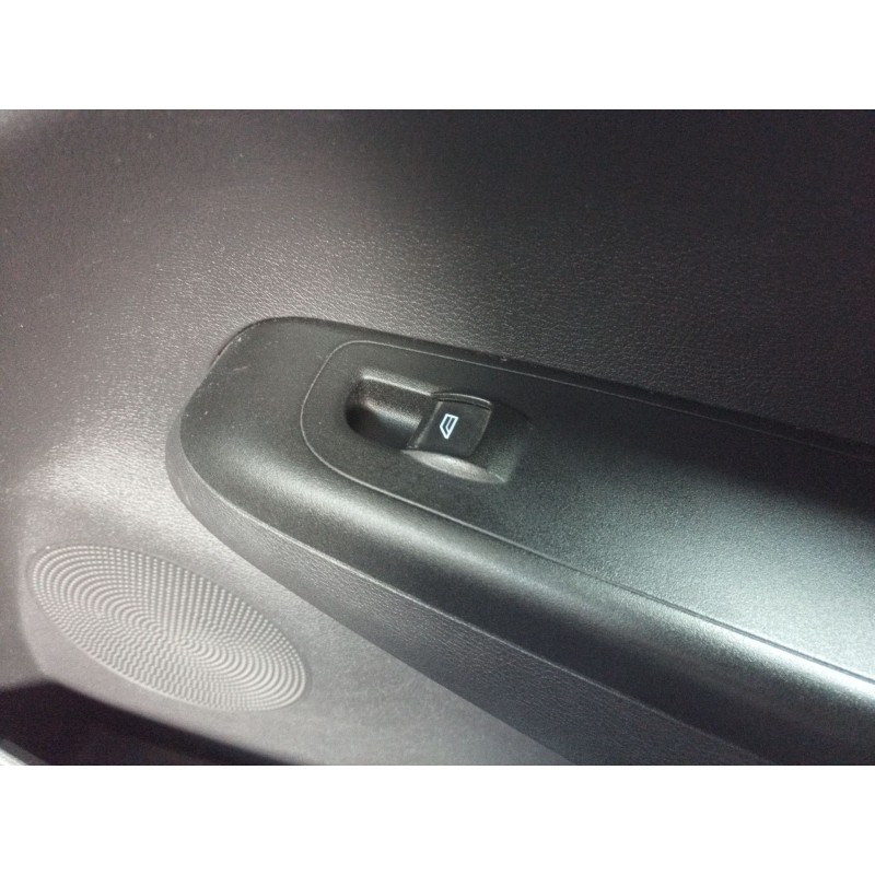 Recambio de mando elevalunas delantero derecho para ford tourneo courier (c4a) trend referencia OEM IAM   