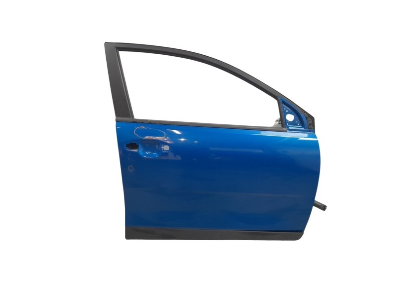 Recambio de puerta delantera derecha para kia stonic (ybcuv) concept referencia OEM IAM 76004H8400  