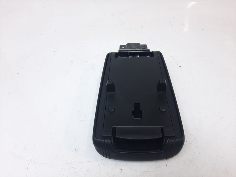 Recambio de apoyabrazos central para jeep compass (m7) longitude fwd referencia OEM IAM 5ZK07DX9AB  