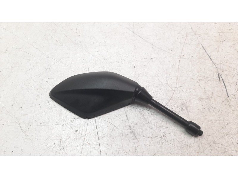 Recambio de retrovisor derecho para yamaha mt -07 referencia OEM IAM B7N2629000  
