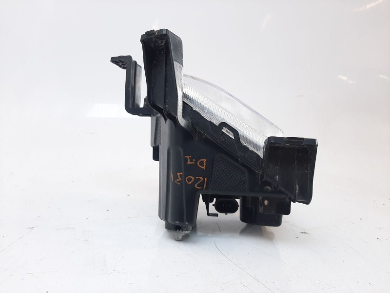 Recambio de faro antiniebla izquierdo para mg zs comfort referencia OEM IAM 10548003  