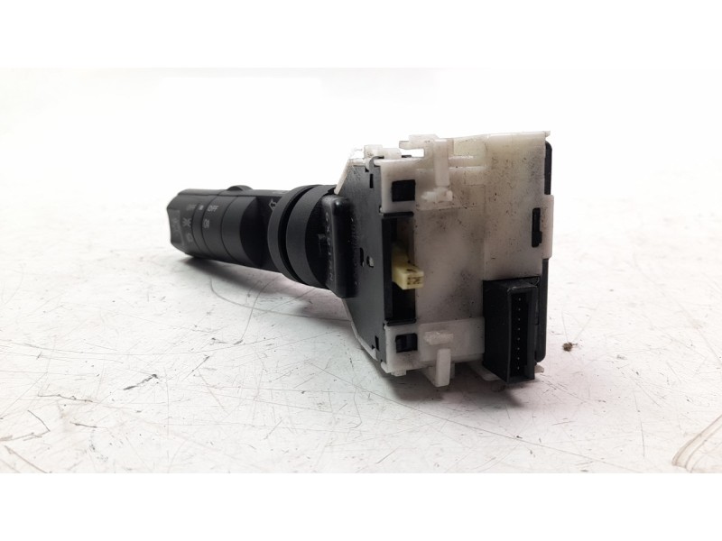 Recambio de mando intermitentes para nissan pathfinder (r51) 2.5 dci diesel cat referencia OEM IAM 25540EB305  