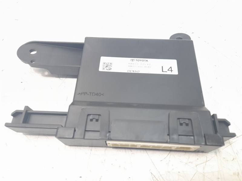 Recambio de modulo electronico para toyota corolla (e21) referencia OEM IAM 8865002L40 MB2774008682 