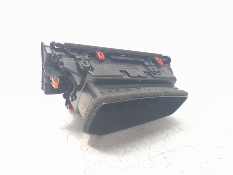 Recambio de rejilla aireadora para toyota corolla (e21) referencia OEM IAM 5565002840  