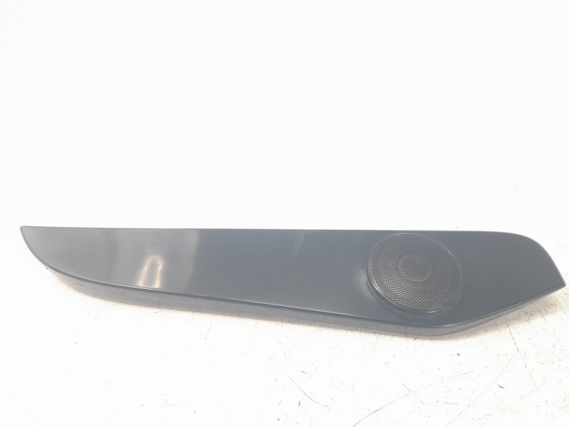 Recambio de moldura para mercedes-benz clase glc (w253) glc 220 d 4matic referencia OEM IAM A2057300122  