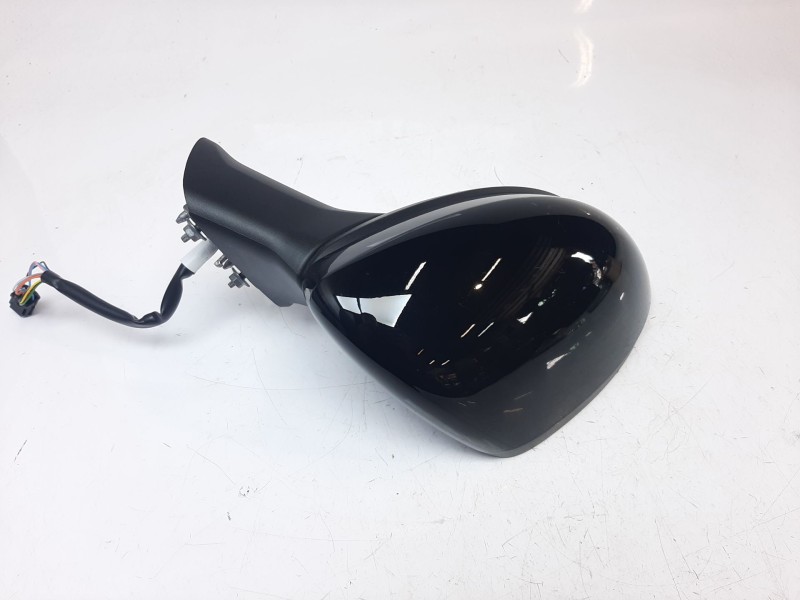 Recambio de retrovisor derecho para renault captur ii techno referencia OEM IAM 963019773R  5750310