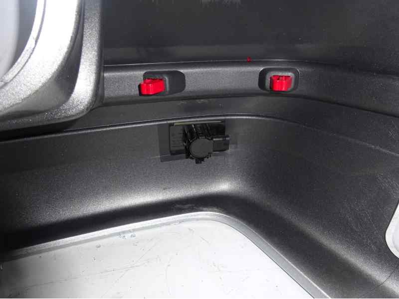 Recambio de paragolpes trasero para volkswagen t6 bus referencia OEM IAM 7E5807417D  