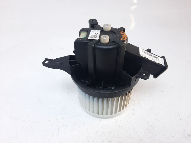 Recambio de ventilador calefaccion para jeep compass (m7) longitude fwd referencia OEM IAM 68350343AA  