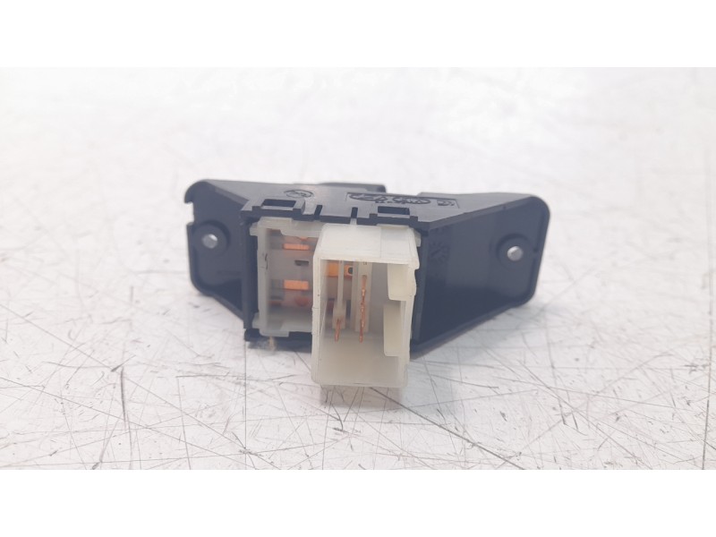 Recambio de mando elevalunas trasero derecho para kia stonic (ybcuv) 1.2 cat referencia OEM IAM 93580H8000WK  