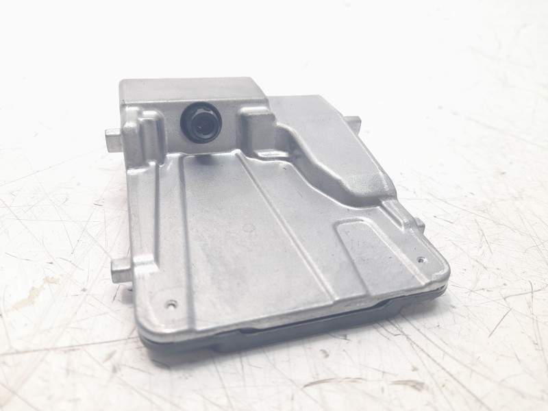 Recambio de camara vision frontal para toyota corolla (e21) referencia OEM IAM 8646C12010 065007975 
