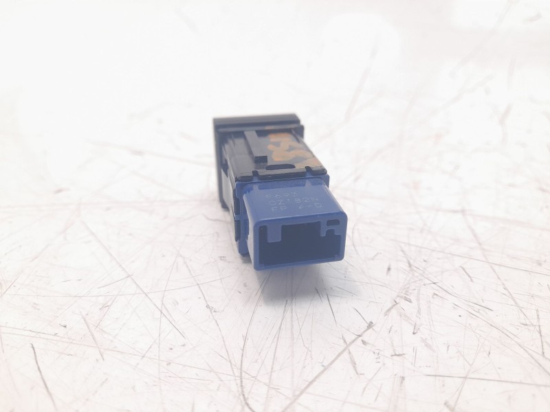 Recambio de interruptor para toyota corolla (e21) referencia OEM IAM 8498802090  