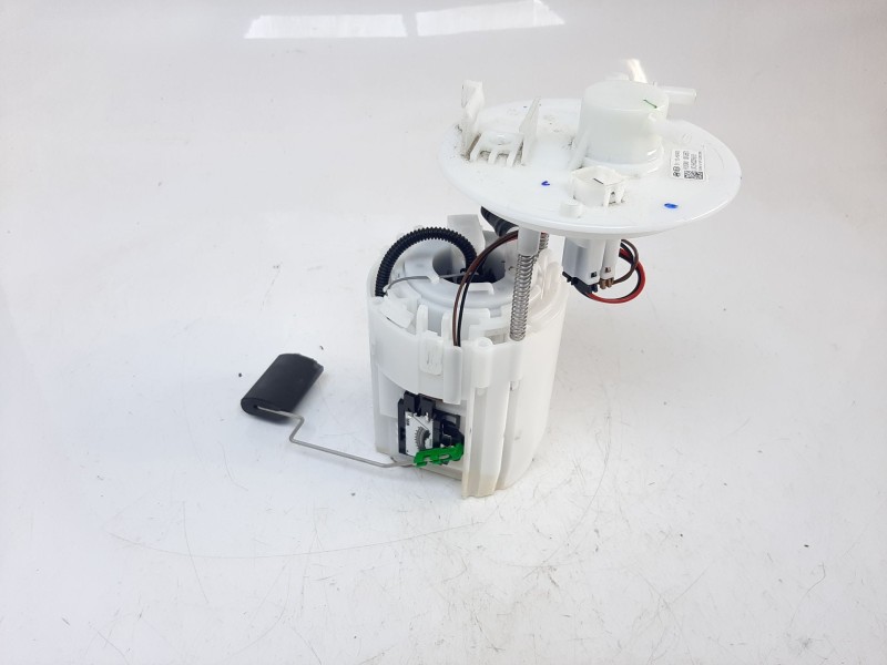 Recambio de bomba combustible para kia stonic (ybcuv) drive referencia OEM IAM 31110H8400 31110H8400 