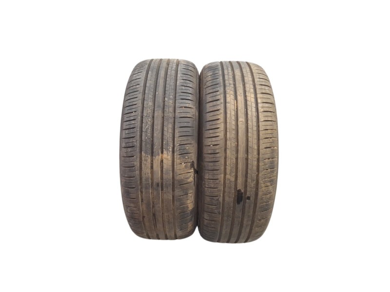 Recambio de neumatico para toyota yaris cross hybrid 2wd active tech referencia OEM IAM 215/50/R18  