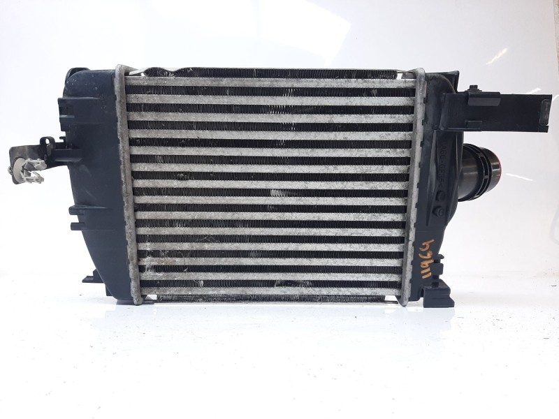 Recambio de intercooler para renault captur zen referencia OEM IAM 144963014R  