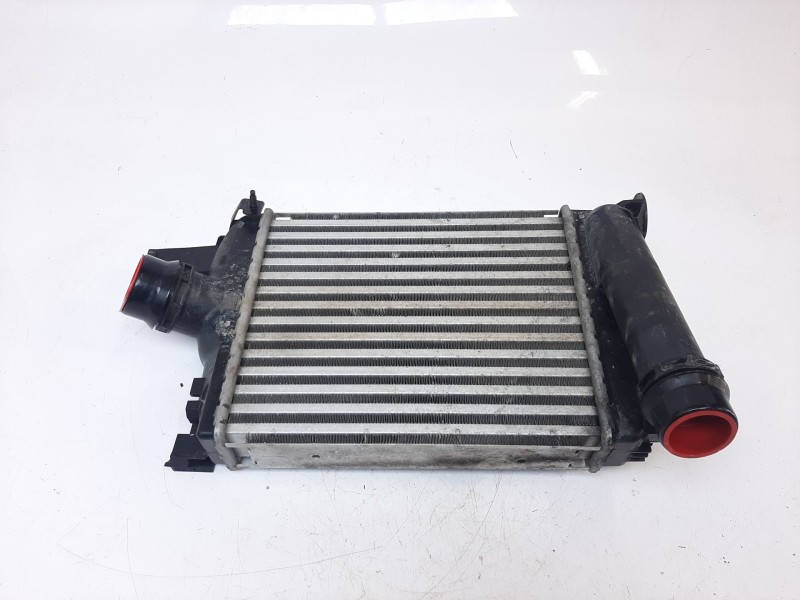 Recambio de intercooler para renault captur zen referencia OEM IAM 144963014R  