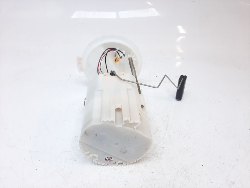 Recambio de bomba combustible para jeep compass (m7) longitude fwd referencia OEM IAM 52141089 52141089 