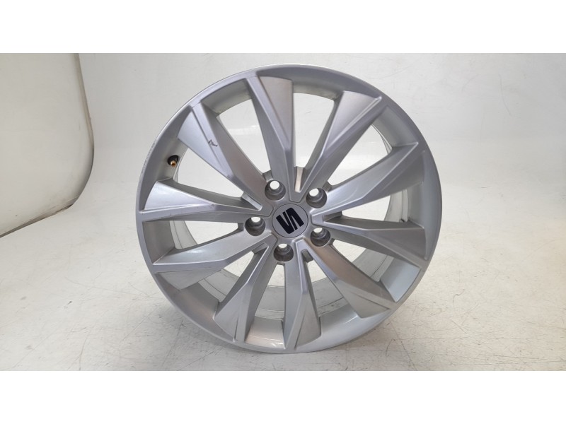 Recambio de llanta para seat ateca (khp) style xm referencia OEM IAM 575601025M  