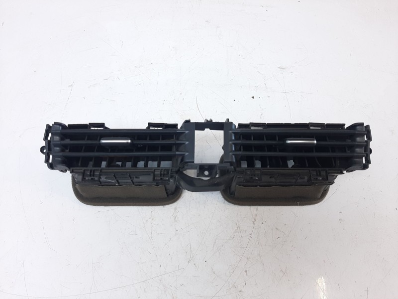 Recambio de aireador central para hyundai bayon bayon referencia OEM IAM 97410T7000  