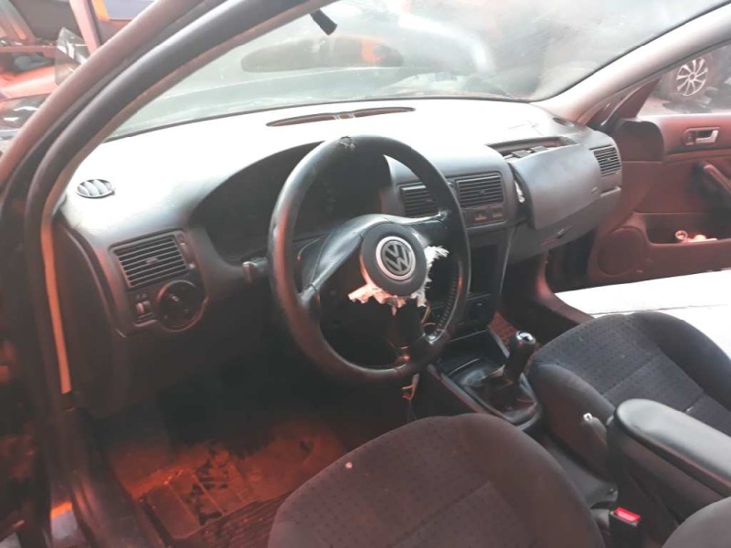 volkswagen golf iv berlina (1j1) del año 1998