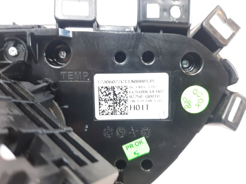 Recambio de mando calefaccion / aire acondicionado para hyundai bayon bayon referencia OEM IAM 97250Q0010 97250Q0010 