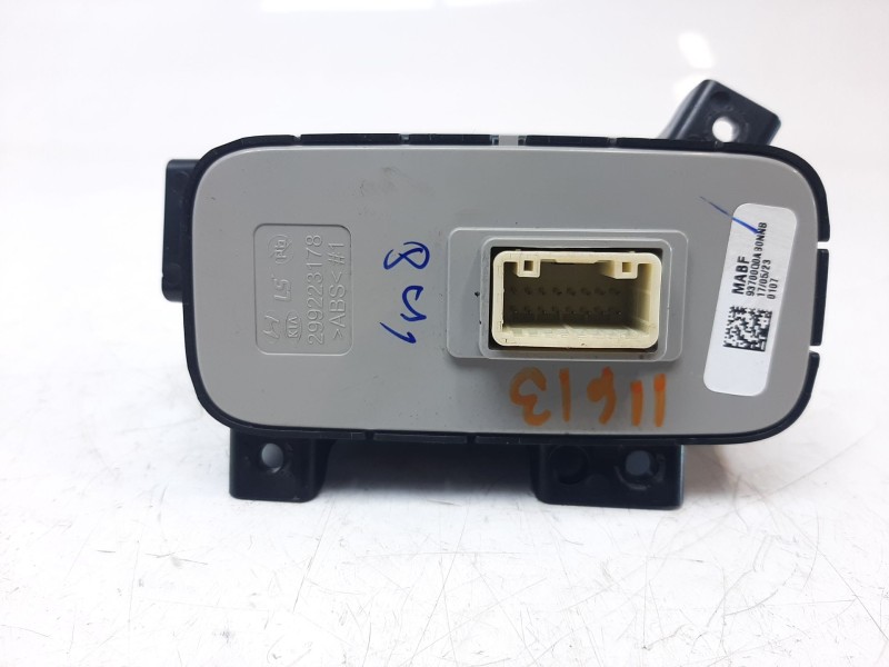Recambio de mando multifuncion para hyundai bayon bayon referencia OEM IAM 93700Q0AB0NNB 93700Q0AB0NNB 