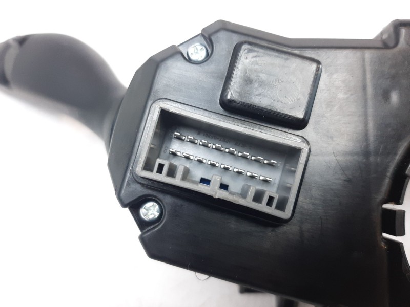 Recambio de mando multifuncion para hyundai bayon bayon referencia OEM IAM 93404Q0850 93404Q0850 