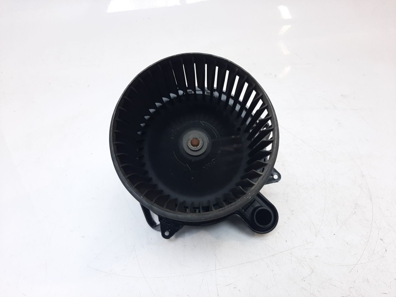 Recambio de ventilador calefaccion para renault captur zen referencia OEM IAM 272101005R 272101005R 