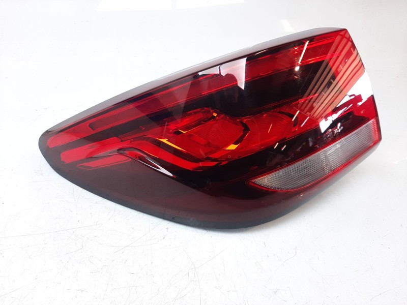 Recambio de piloto trasero izquierdo para mg zs comfort referencia OEM IAM 10571681 10571681 