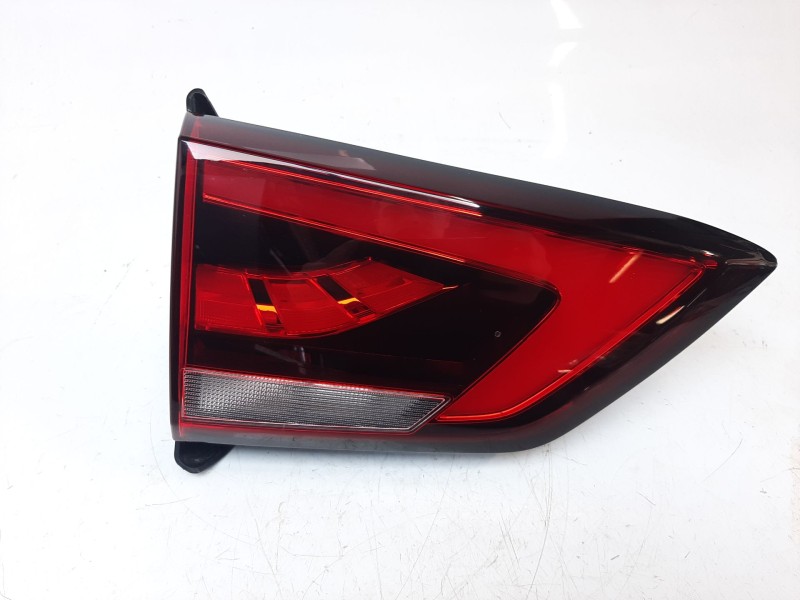 Recambio de piloto trasero izquierdo interior para mg zs comfort referencia OEM IAM 10571683 10571683 