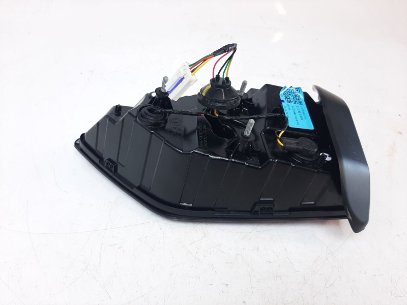 Recambio de piloto trasero izquierdo interior para mg zs comfort referencia OEM IAM 10571683 10571683 