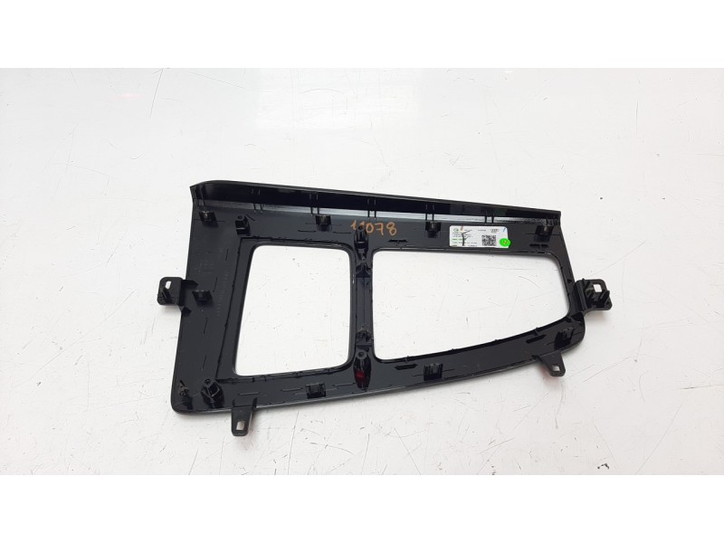Recambio de moldura para audi q5 (fyb) 2.0 16v tdi referencia OEM IAM 80B864241G  