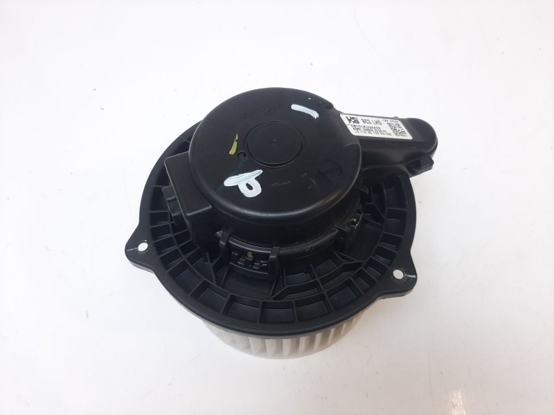 Recambio de ventilador calefaccion para hyundai bayon bayon referencia OEM IAM EB1D1KUGAA02 EB1D1KUGAA02 