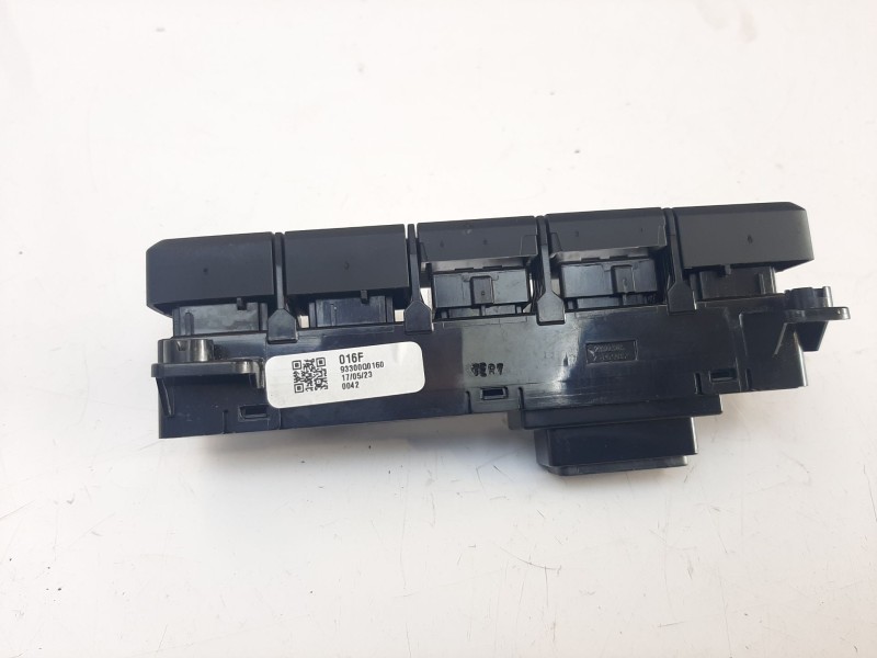 Recambio de mando multifuncion para hyundai bayon bayon referencia OEM IAM 93300Q0160 93300Q0160 