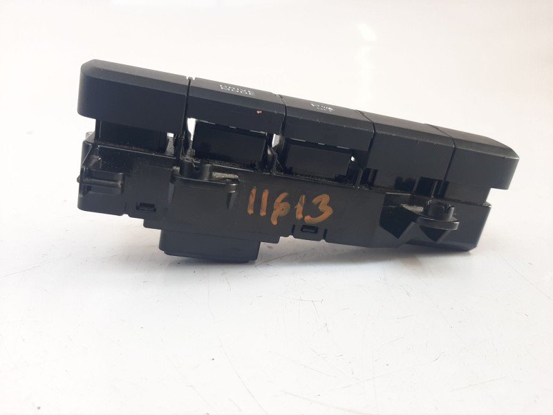 Recambio de mando multifuncion para hyundai bayon bayon referencia OEM IAM 93300Q0160 93300Q0160 