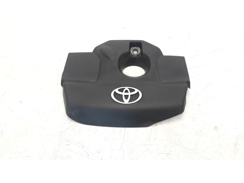 Recambio de tapa motor para toyota hilux (kun) referencia OEM IAM 126010E030  