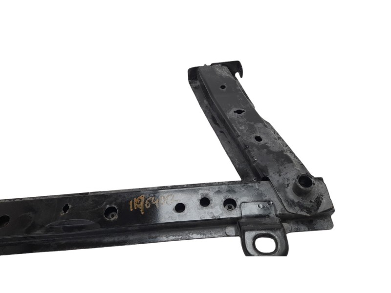 Recambio de travesaño inferior para renault captur zen referencia OEM IAM 544H60557  