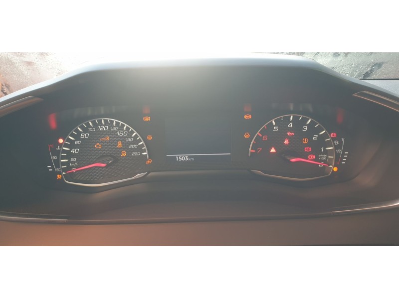 peugeot 208 (p2) del año 2024