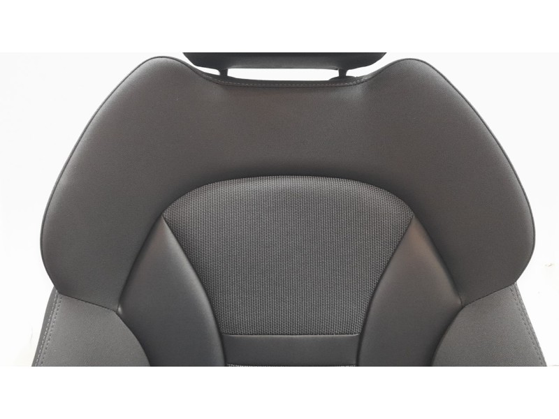 Recambio de juego asientos completo para audi a1 (8x) ambition referencia OEM IAM 8X0881405C  