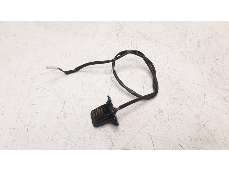 Recambio de piloto matricula para honda cbr 650r referencia OEM IAM 33720MKND51  