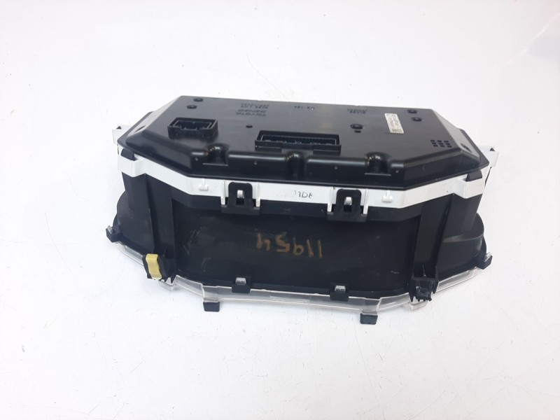 Recambio de cuadro instrumentos para toyota yaris hybrid feel referencia OEM IAM 83800F5441 83800F5441 