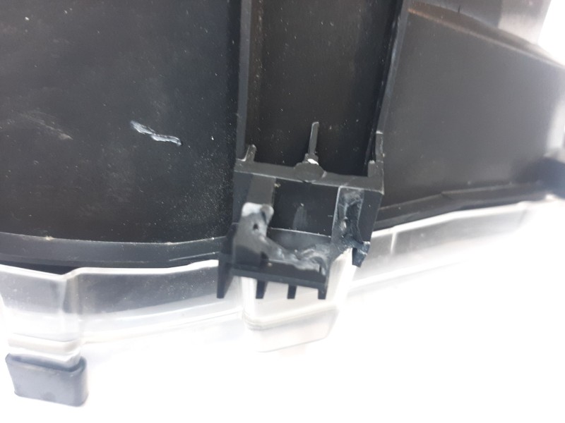 Recambio de cuadro instrumentos para toyota yaris hybrid feel referencia OEM IAM 83800F5441 83800F5441 