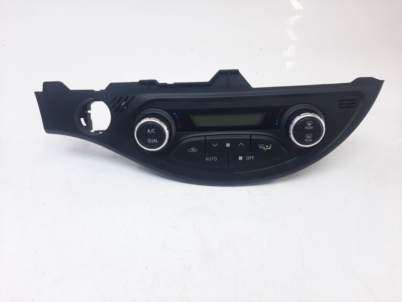 Recambio de mando climatizador para toyota yaris hybrid feel referencia OEM IAM 559000D800C3 559000D800C3 