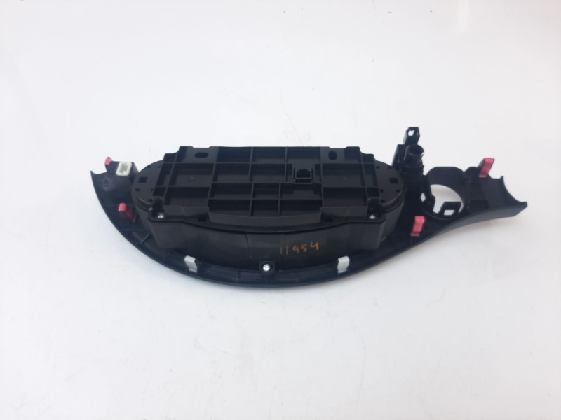 Recambio de mando climatizador para toyota yaris hybrid feel referencia OEM IAM 559000D800C3 559000D800C3 
