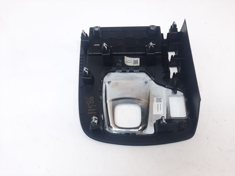 Recambio de moldura para jaguar e-pace 2.0 diesel cat referencia OEM IAM J9C3045A66AD J9C3045A66AD 