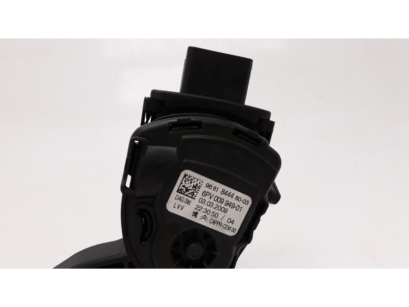 Recambio de potenciometro pedal para peugeot 308 1.6 16v referencia OEM IAM 9681844480  